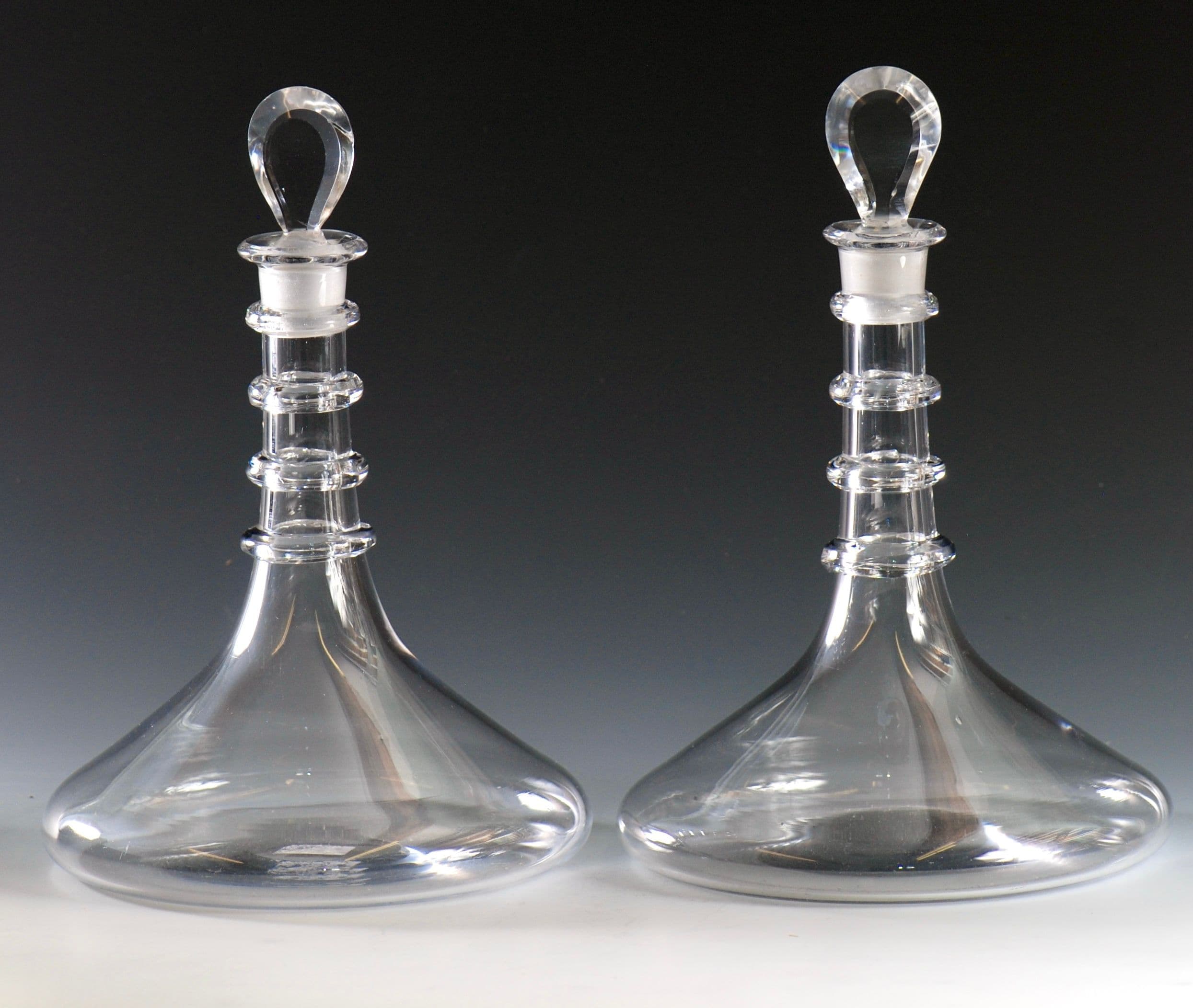 DELOMOSNE Pr of ships decanters.JPG