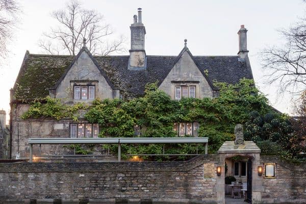 OldParsonageHotel.jpg